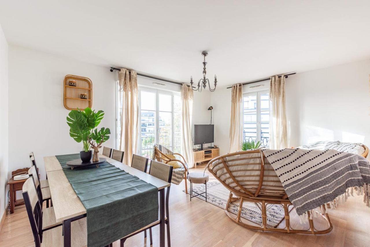 Apartamento Luxe Flat For 7 - Fairytale Factory Bussy-Saint-Georges Exterior foto