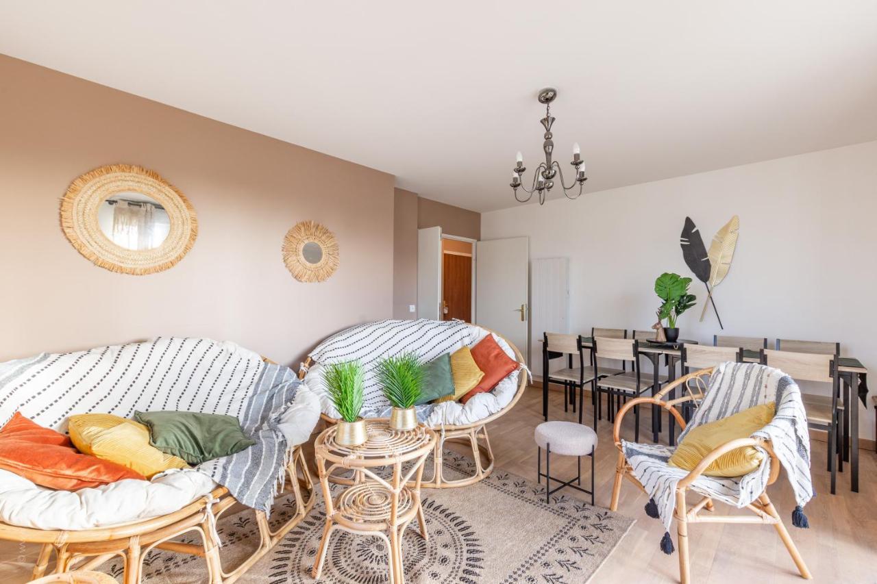 Apartamento Luxe Flat For 7 - Fairytale Factory Bussy-Saint-Georges Exterior foto